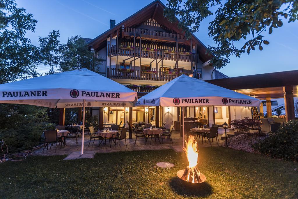 Gaestehaus Becher Donzdorf Exterior foto